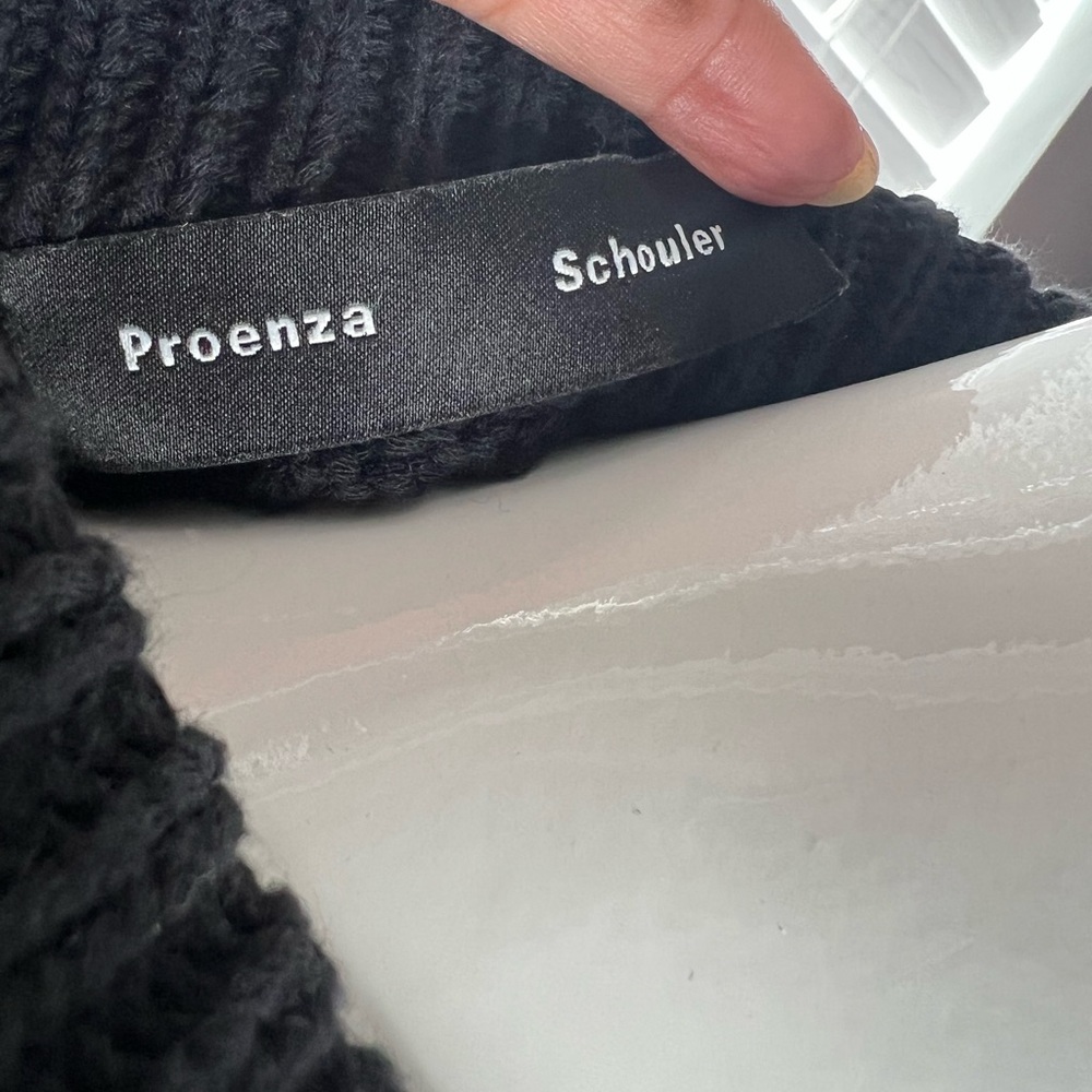 Sweater - Picture 3 of 4